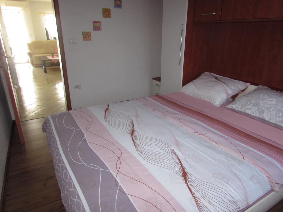 Apartments Goga Umag Extérieur photo