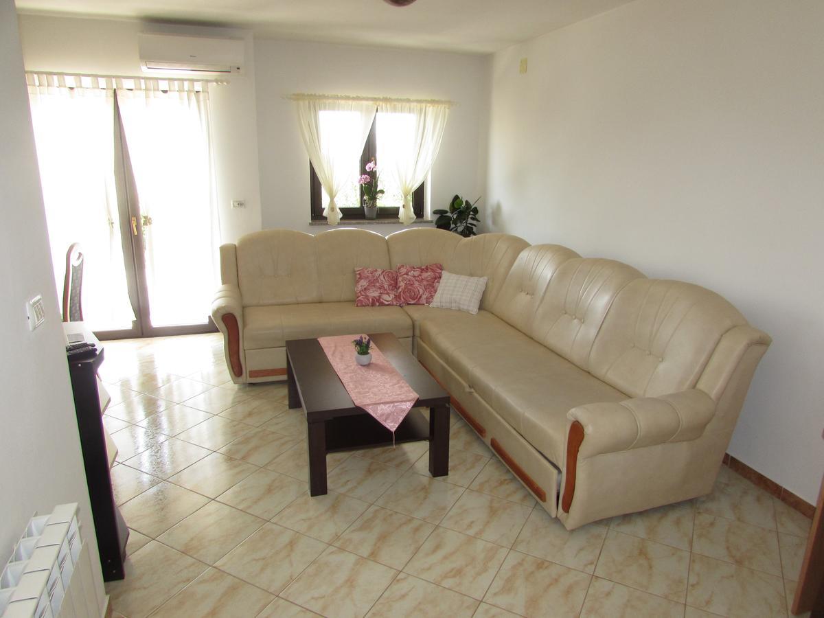 Apartments Goga Umag Extérieur photo
