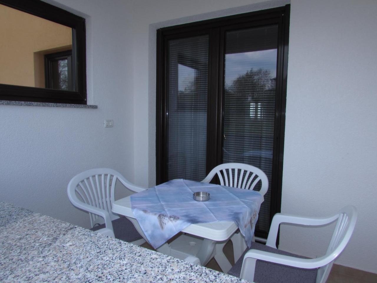 Apartments Goga Umag Extérieur photo