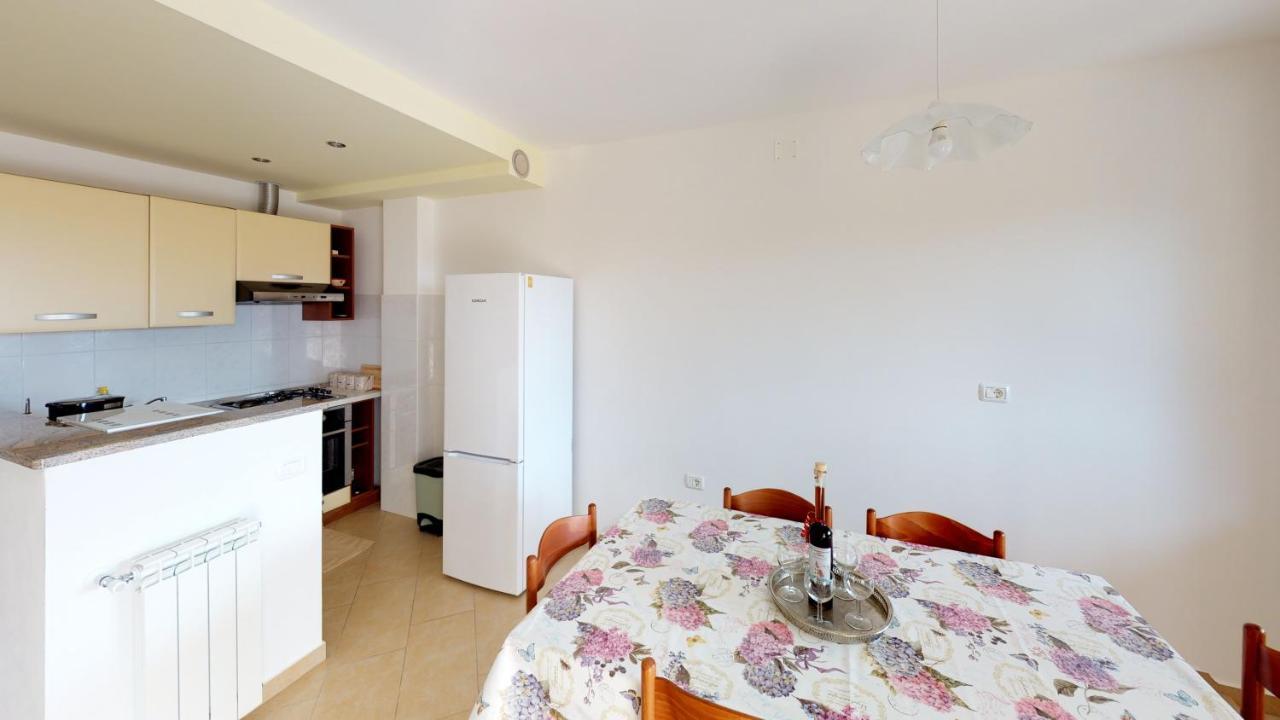 Apartments Goga Umag Extérieur photo