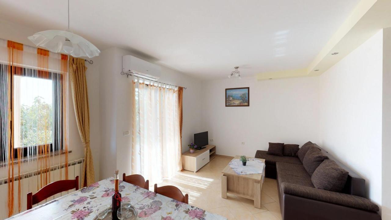 Apartments Goga Umag Extérieur photo