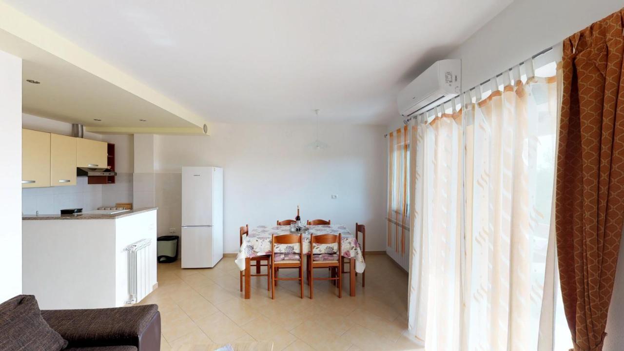 Apartments Goga Umag Extérieur photo